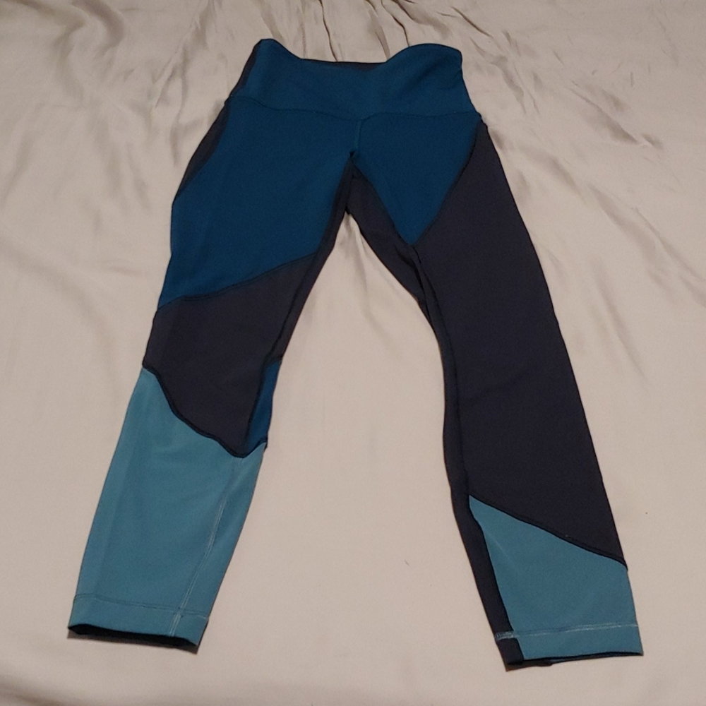 Lululemon 7/8 Wunder Under NWOT SZ 2